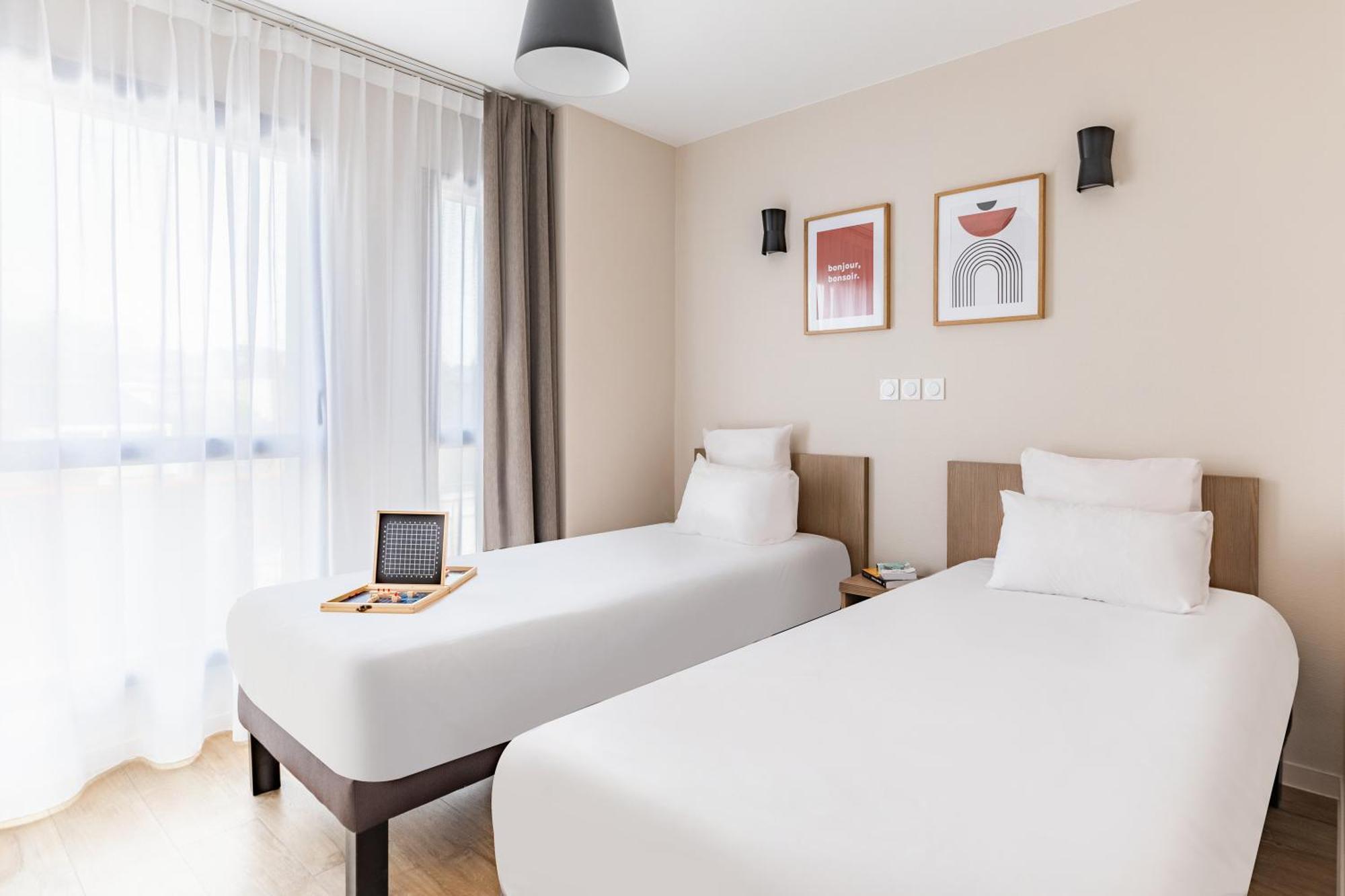 อพาร์ท ซิตี้ แองเกอร์ Aparthotel อองเชร์ ภายนอก รูปภาพ